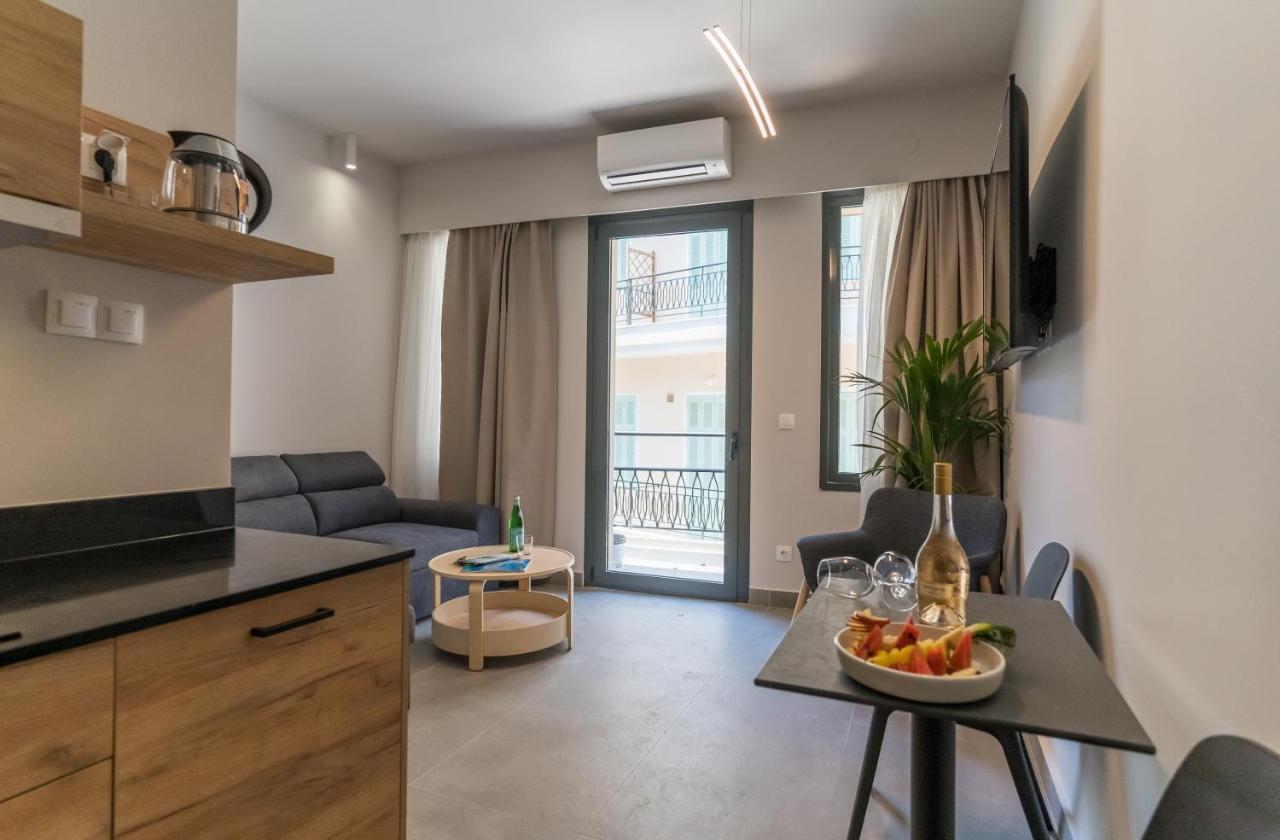 Jacuzzi Suite Piazza Dei Leoni Heraklion (Crete) Exterior foto
