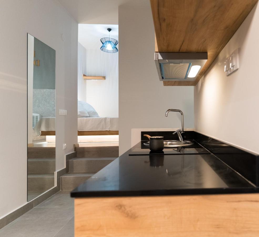Jacuzzi Suite Piazza Dei Leoni Heraklion (Crete) Exterior foto